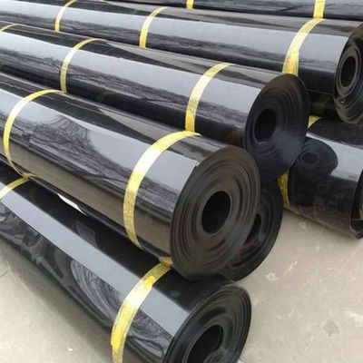 التحمل البارد 1 مم HDPE بطانة المياه غشاء بلوري للغاية